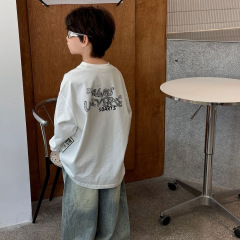 泰如2025秋季新款儿童设计感白色长袖T恤男童宽松字母内搭打底衫