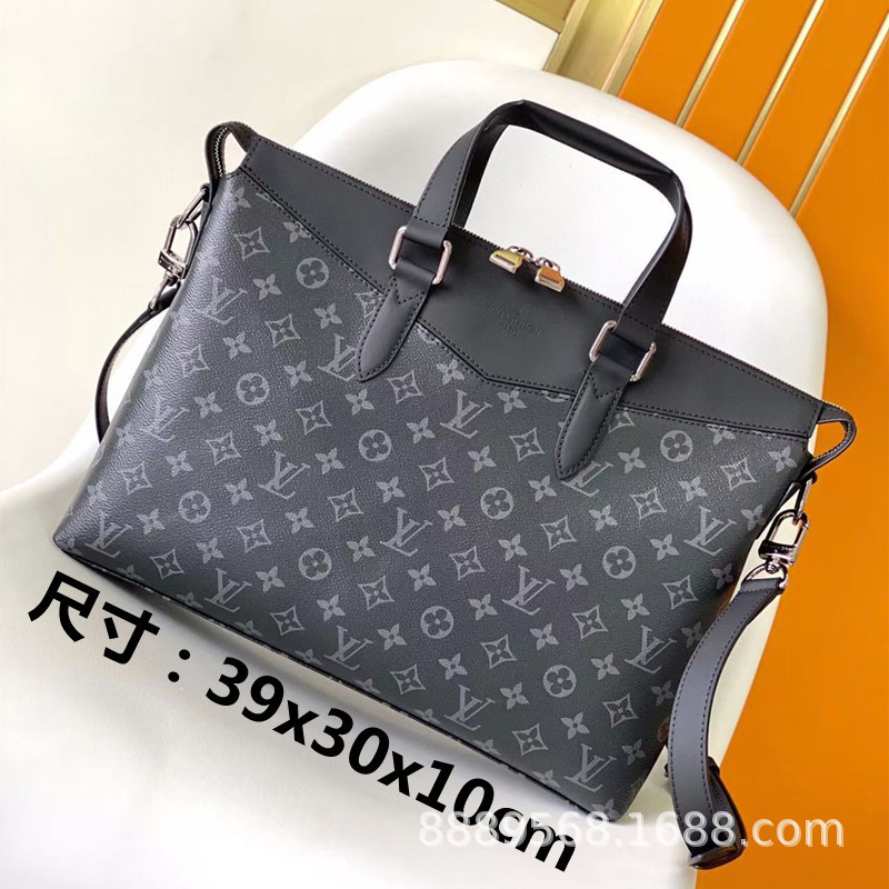 直接供給クロスボーダー m lv メンズバッグレディースバッグブラックウォリアーメッセンジャーバッグ枕バッグチェーンバッグボックスバッグポータブルブリーフケース|undefined