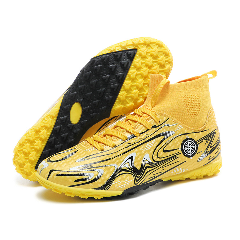 24 nuevos zapatos de fútbol de clavos largos transfronterizos zapatos deportivos de cuero para niños botas de hombre comercio exterior alto tamaño clavos largos