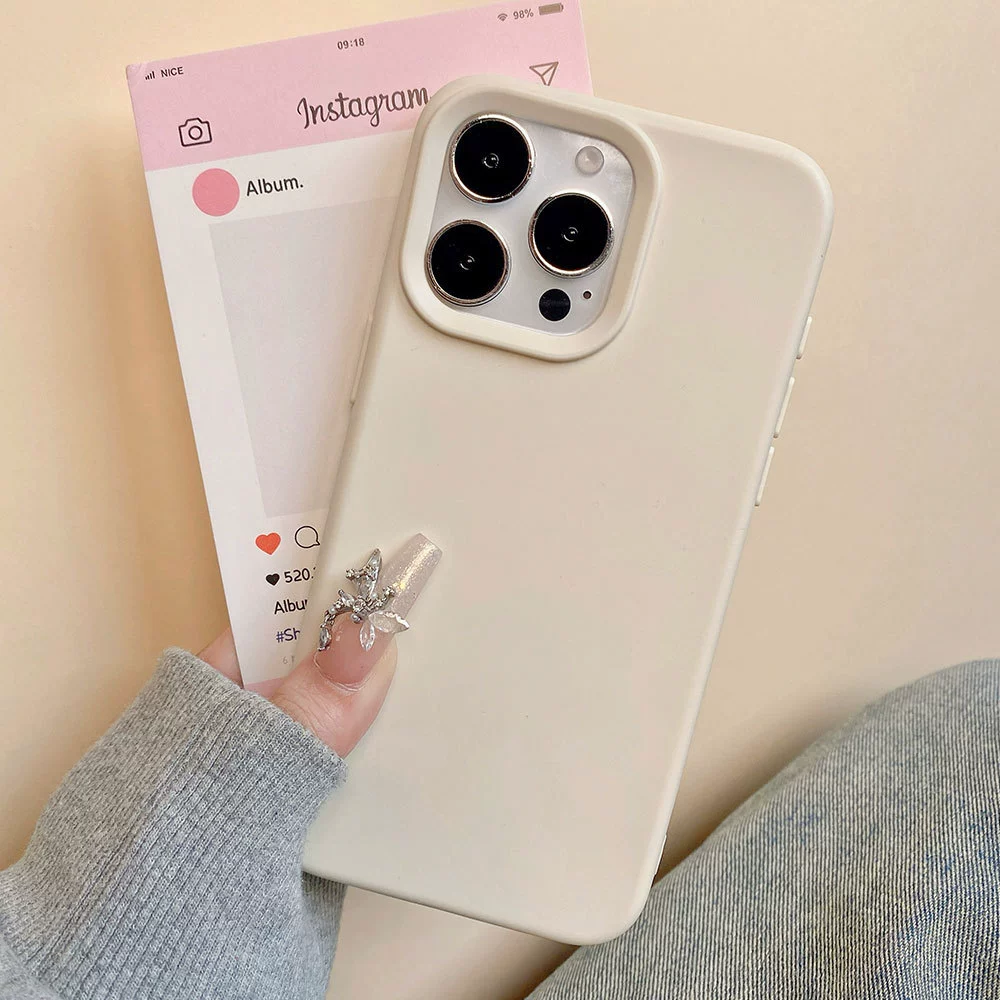 Чехол для телефона (Apple iPhone 16) силиконовый матовый, защита от падений, тонкий элегантный дизайн