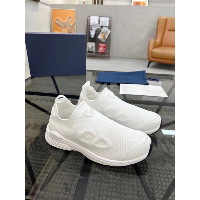 Fashionable universal sports low breathable casual footwear for…