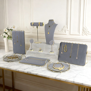 �M�����b��ܽ��ٻ�ɫ�q���Ʒ�ܽ�ָ����朵�����̨չʾ����