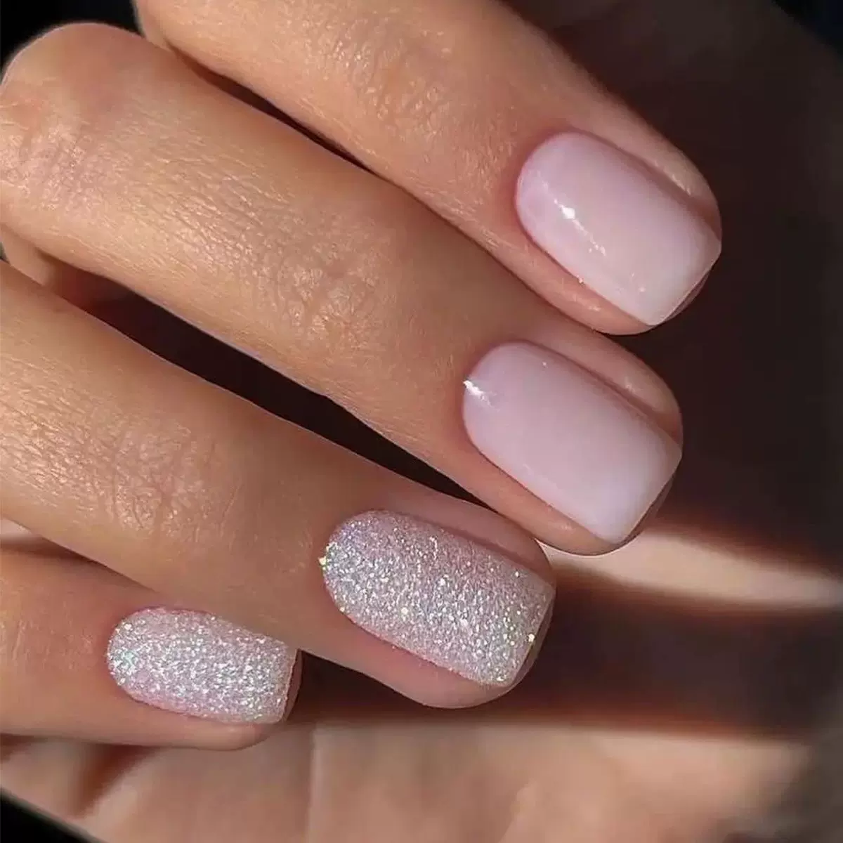 跨境外贸简约美甲穿戴假指甲贴片法式跳色闪粉温柔Press on nails