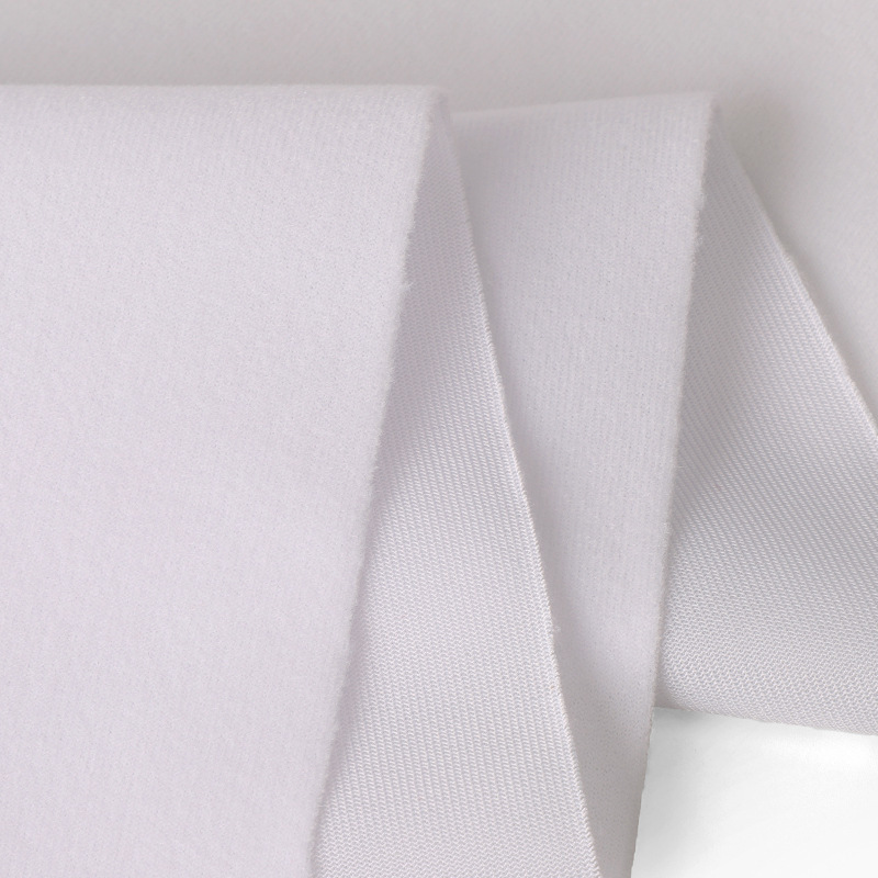 ��ɫ��ë��ճ��ħ����Ӥ�������·�ë�����޲�1.5�׷��ȿ�