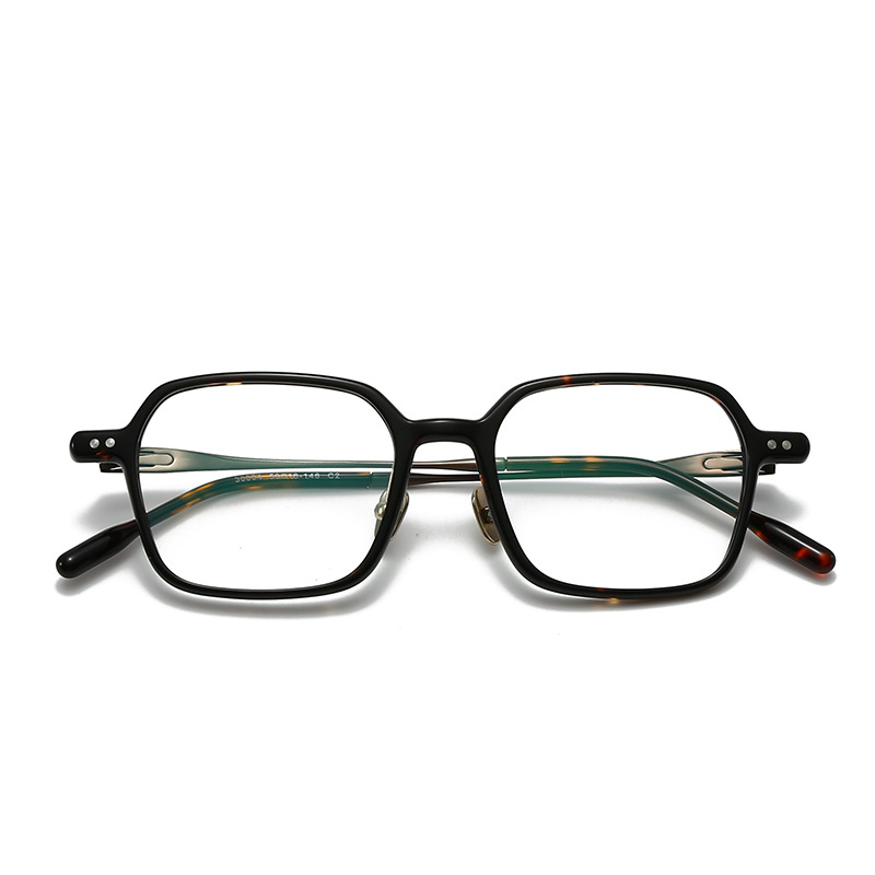 Gafas de madera STUDIOMUKU Un marco de gafas frío por fuera y caliente por dentro