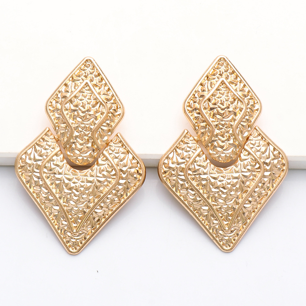 Retro Geometric Ethnic Pattern Earrings Wholesale display picture 8