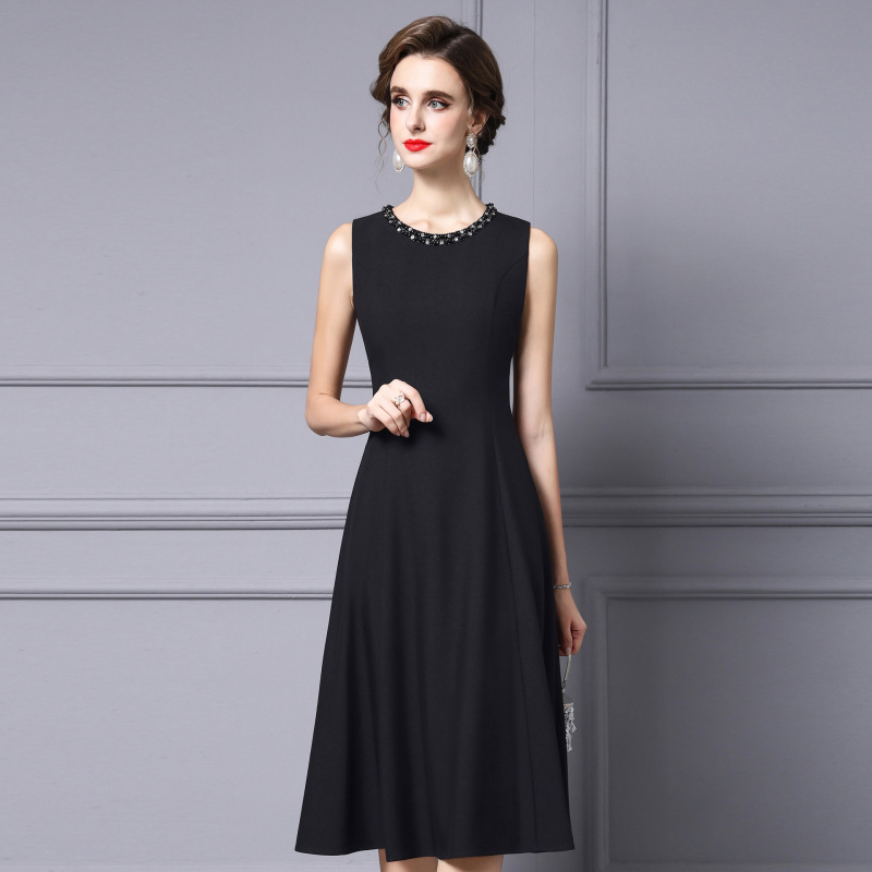 Zhili Slightly Plus-Size Dress for Important Occasions, Summer Women's 2026 New Style, Commuter Style, Rhinestone Sleeveless, Waist-Cinching A-Line Dress Zhili Slightly Plus-Size Dress for Important Occasions, Summer Women's 2026 New Style, Commuter Style, Rhinestone Sleeveless, Waist-Cinching A-Line Dress