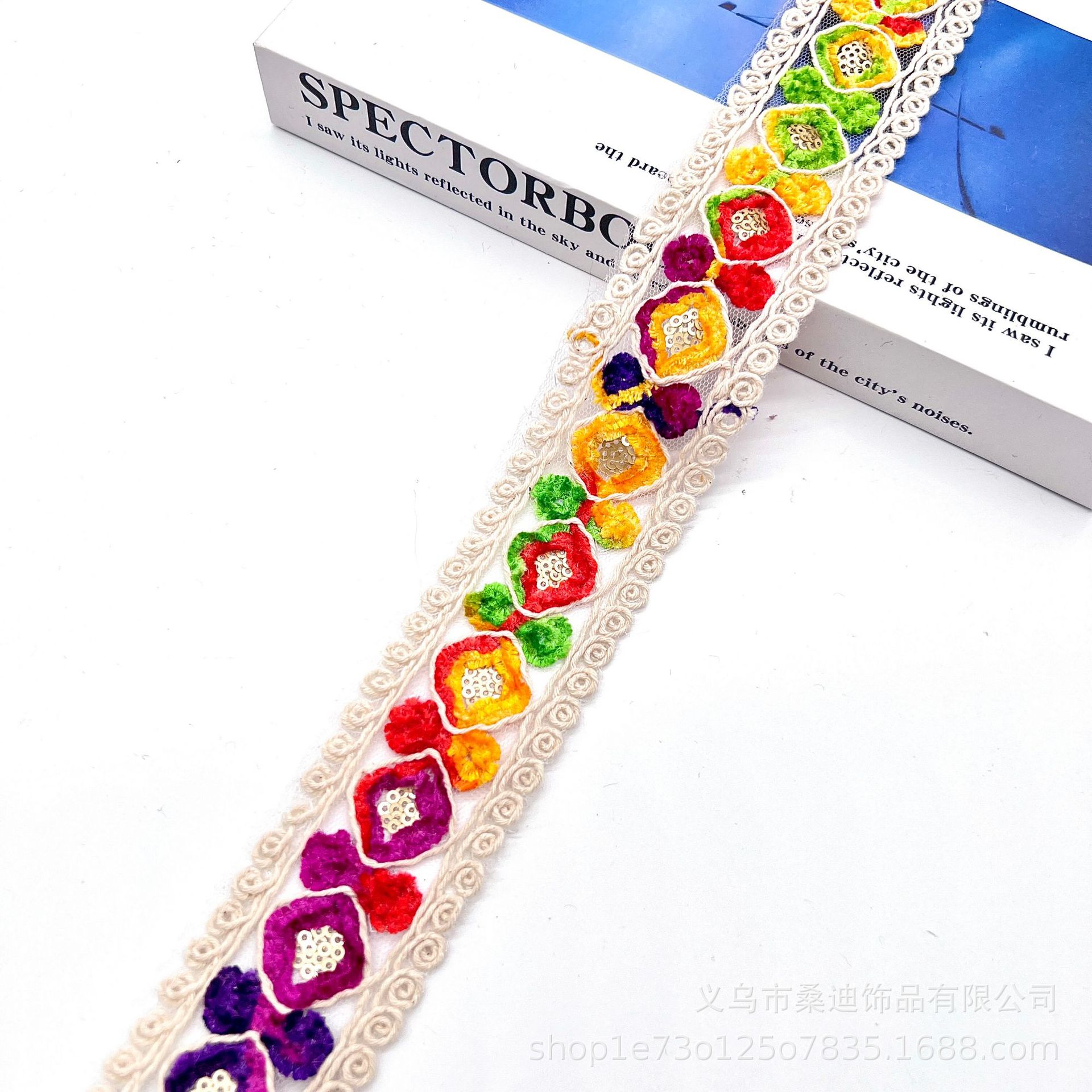 Hilo de algodón de estilo étnico encaje de color cordón de hueso franela bordado lentejuelas código de barras accesorios de ropa encaje encaje Hanfu