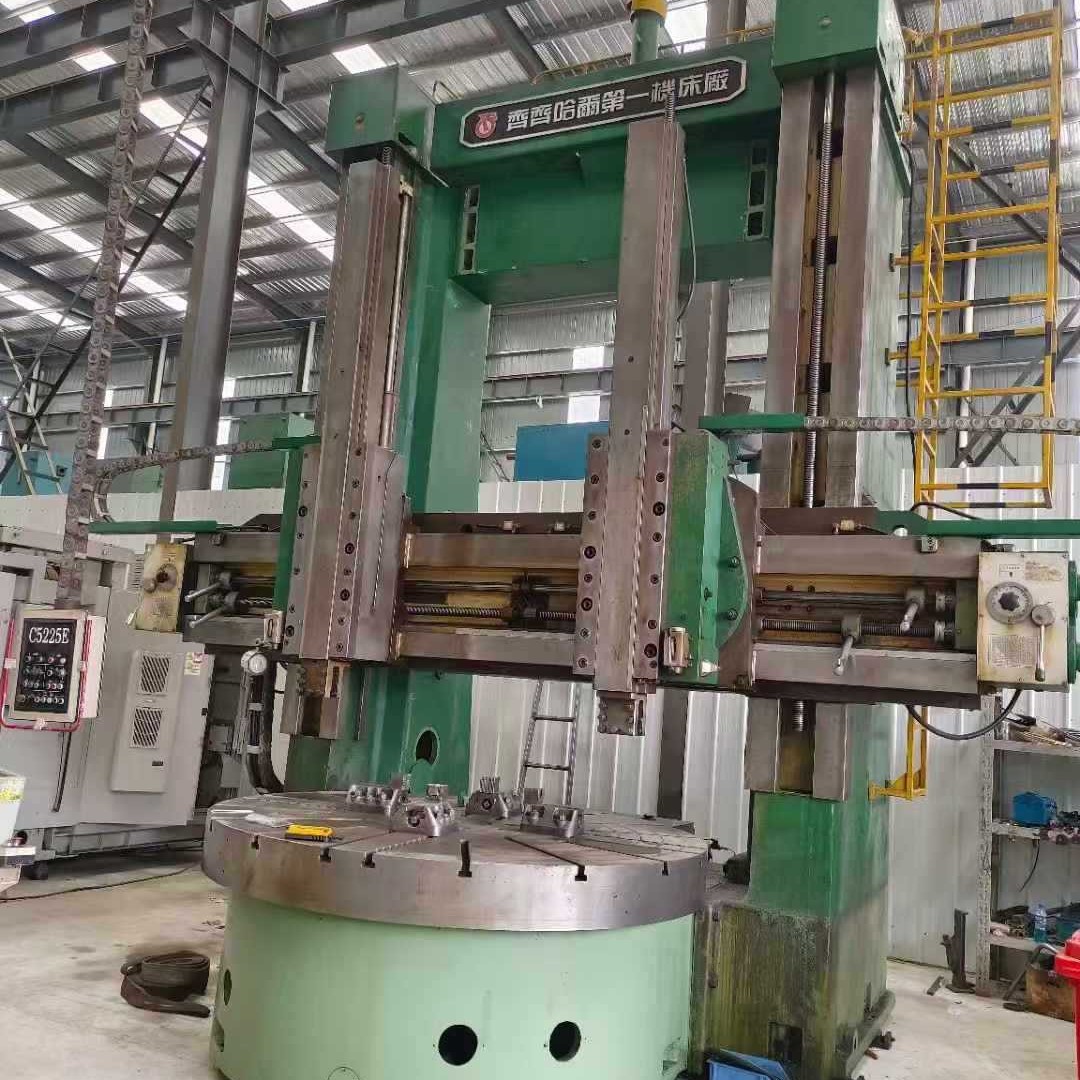 处理二手齐齐哈尔C5225Ex25-12-4立式车床车削直径2.5米