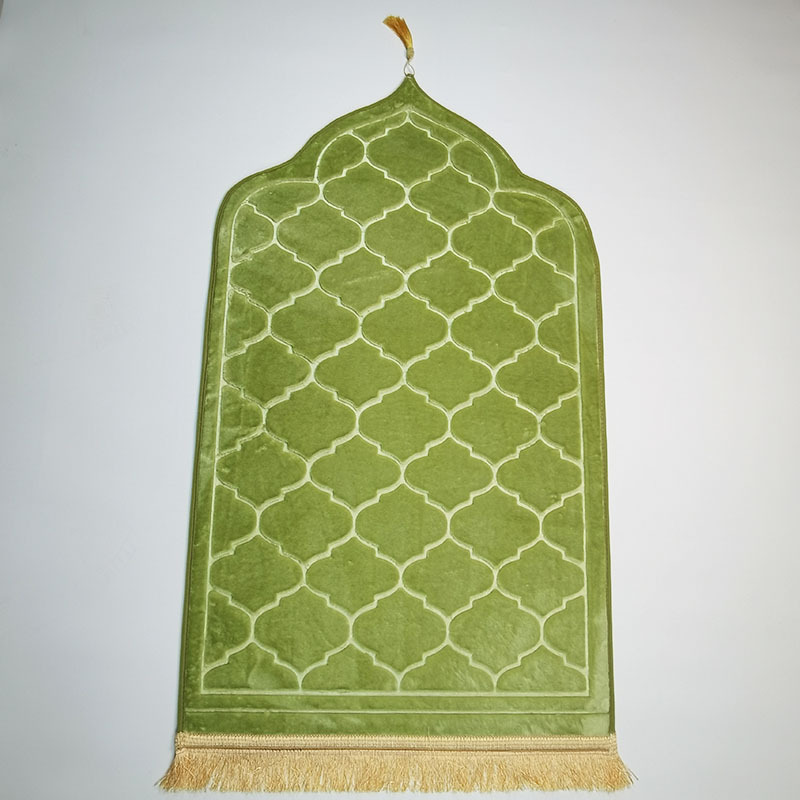 Amazonクロスボーダー祈りラッセル厚みのあるショートベルベットギフトフェルトエンボスカーペット