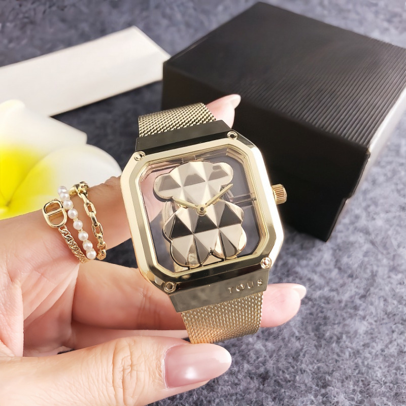 Cross-border women's watch, square design, lightweight, minimalist, with a transparent case back, high-end, niche style, gold-colored bear charm, and a steel strap Cross-border women's watch, square design, lightweight, minimalist, with a transparent case back, high-end, niche style, gold-colored bear charm, and a steel strap