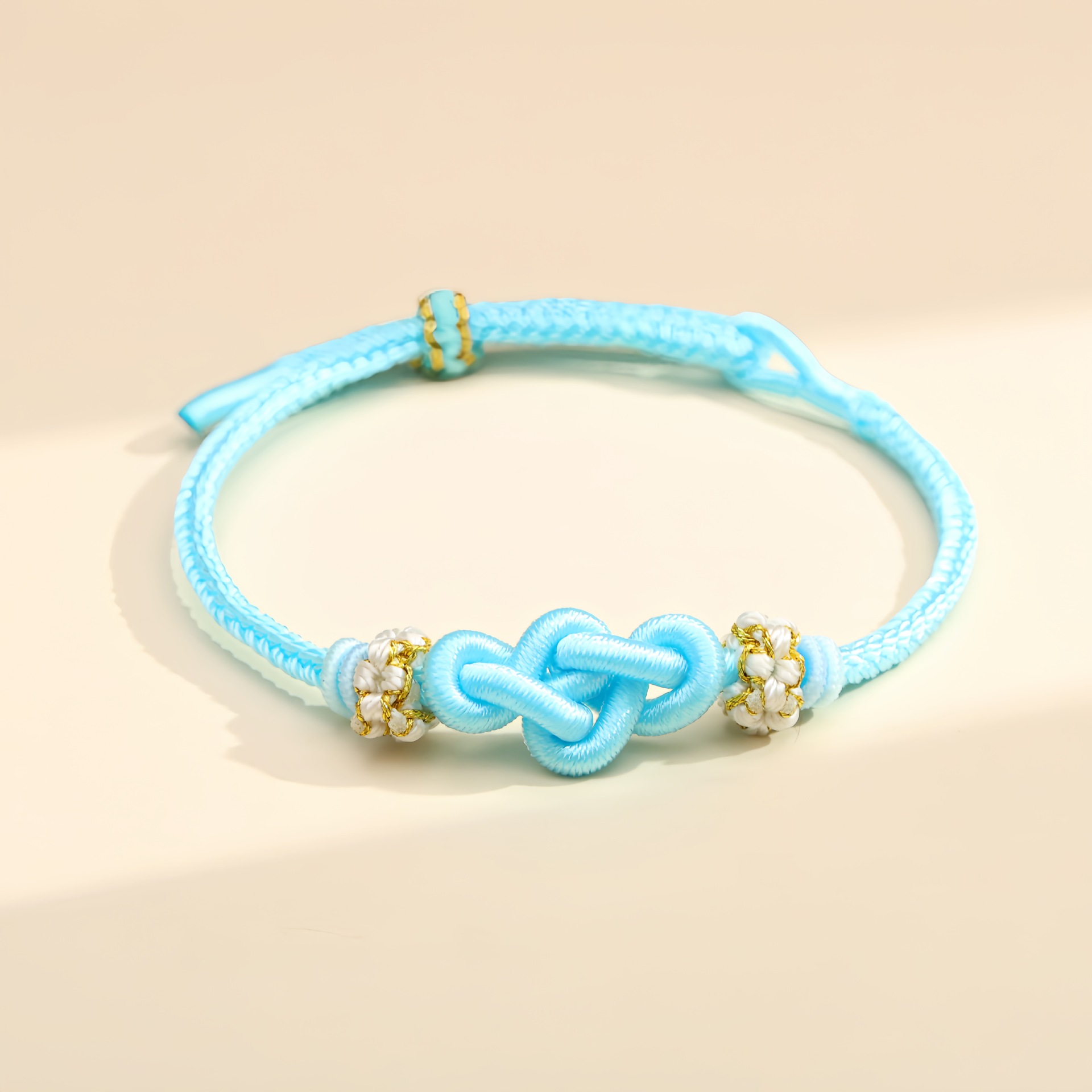 Sky blue ruyi knot
