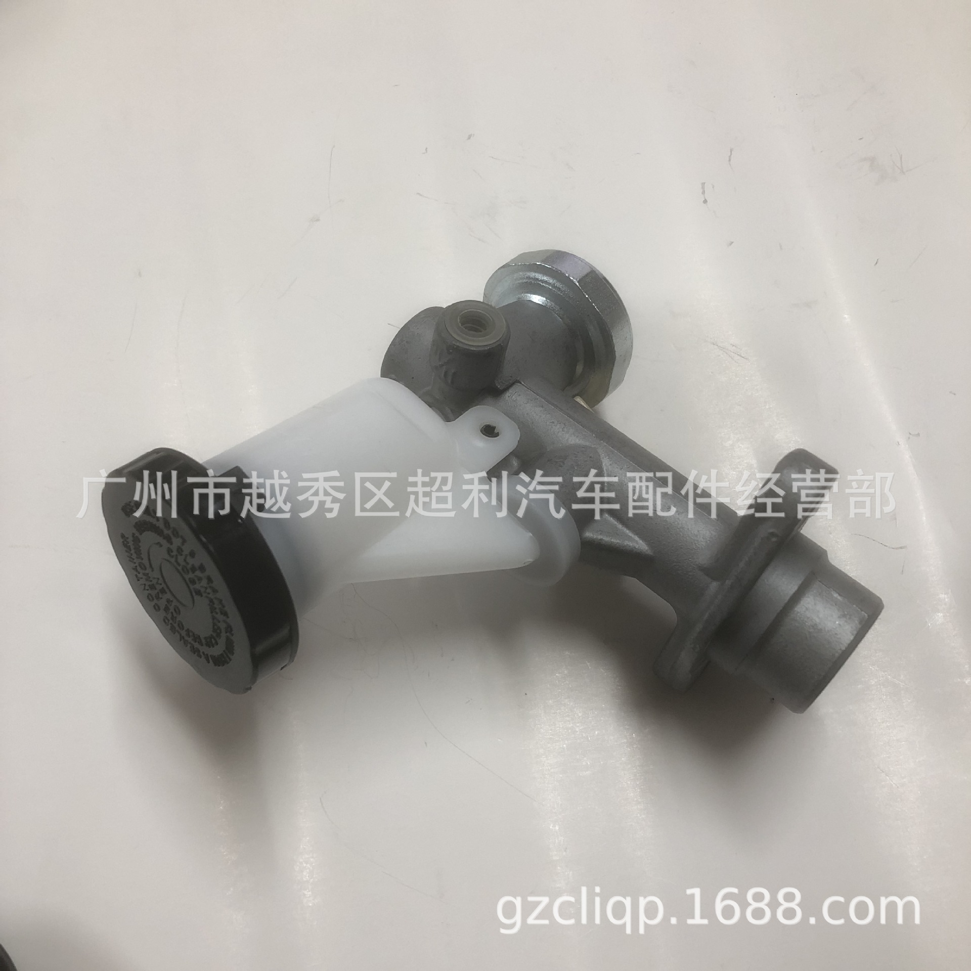 Applicable to 30610-Vb000 30610-Vb00A 30610-Vb001 Y61 Clutch Master Cylinder