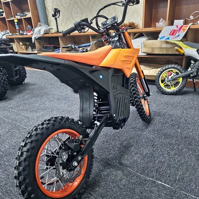 2026 New Model Avtomobil və motosiklet məhsulları istehsal avadan