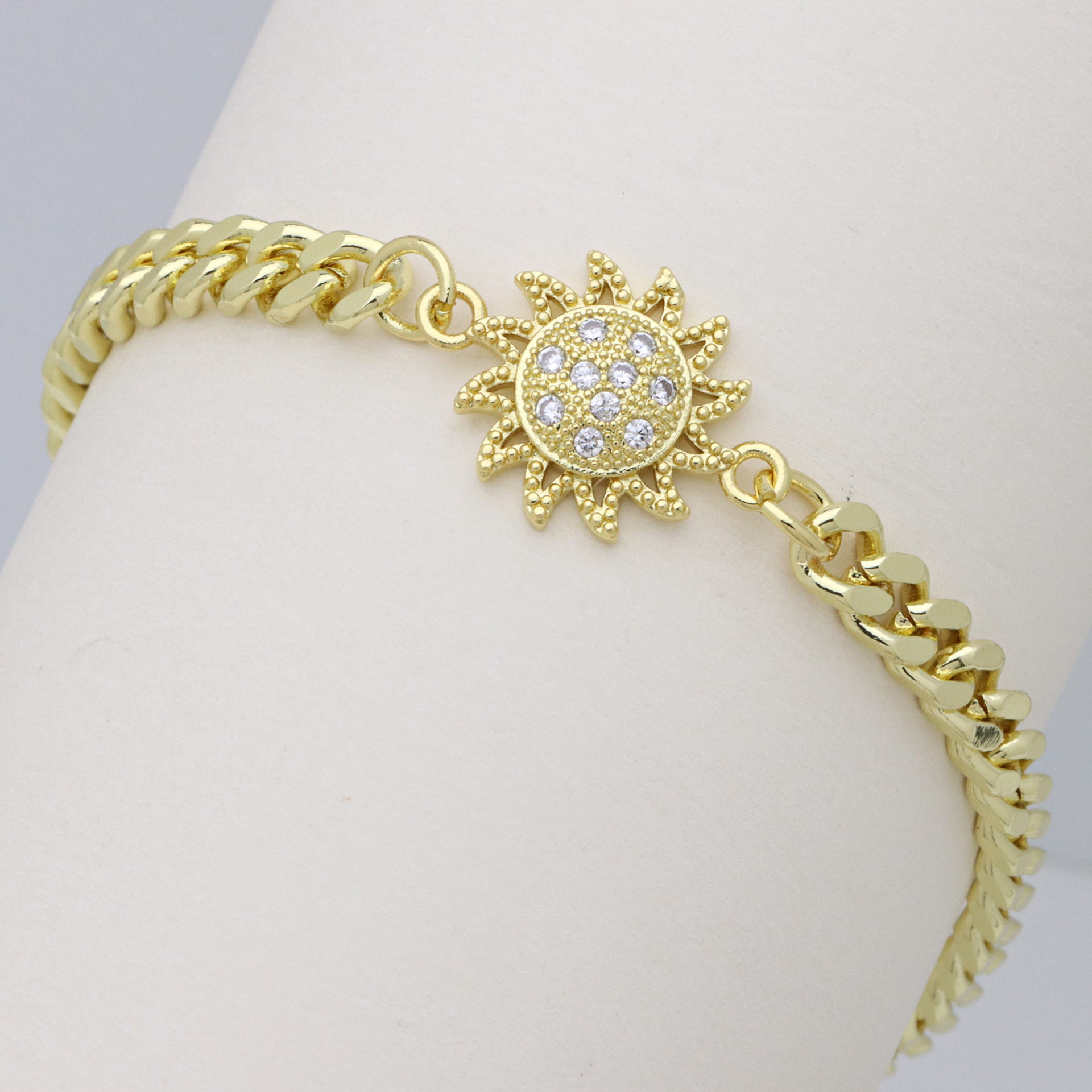 Daily Occasion Wholesale Jewelry IG Style Four Leaf Clover Sun Starfish Copper Zircon 18K Gold Plated Inlay Bracelets Cuban Link Chain Curb Chain