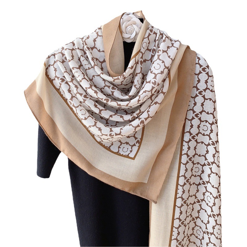 Bufanda fina de algodón y lino para mujer, estilo pequeño y fragante, estampada, suave, protectora del cuello, moderna y elegante, para primavera 2024
