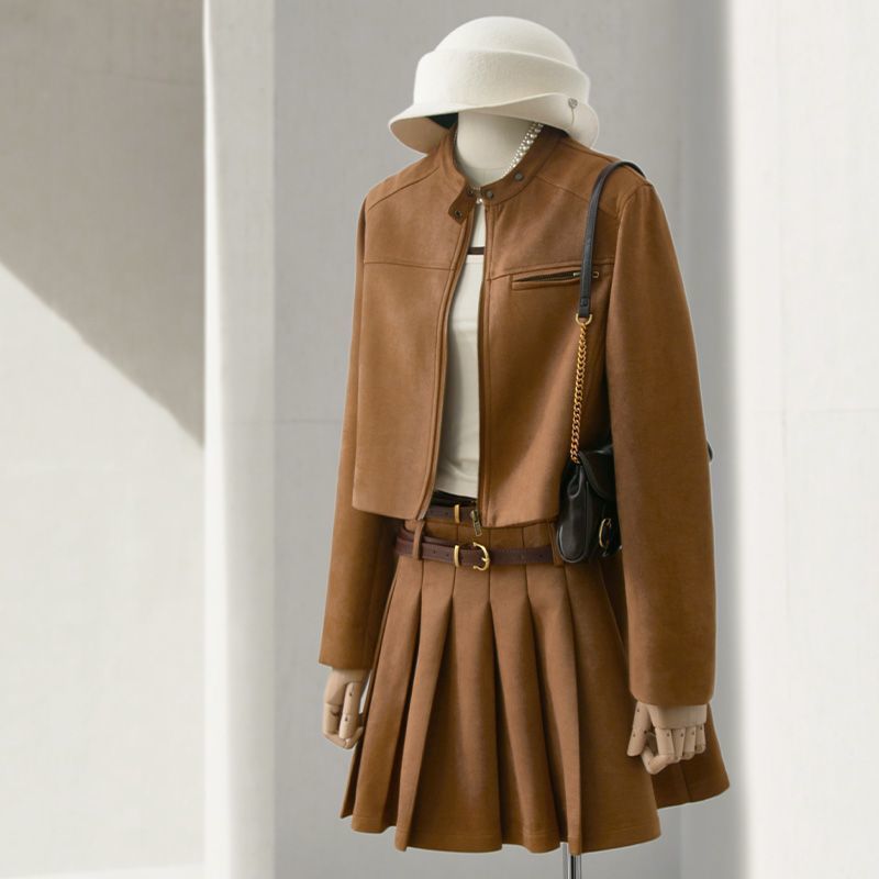 (2개) 가을 2024 새로운 다크 브라운 스웨이드 원피스 여성용 스파이스 소녀 우아한 긴 소매 재킷 주름 치마 투피스 세트