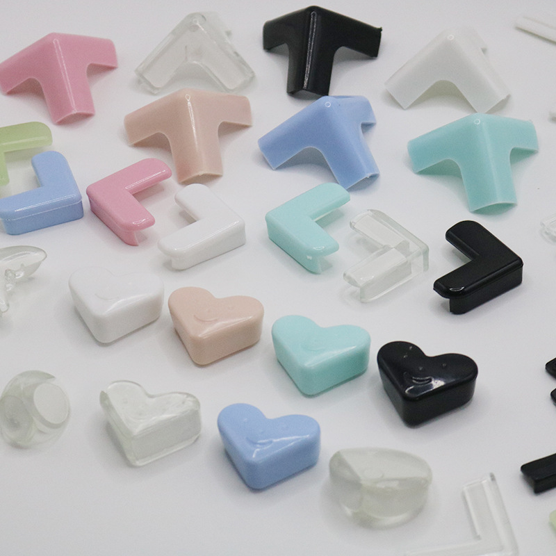 Childproof corner protectors for transparent tables, corner cabinets, bed corners, coffee tables - anti-collision safety guards