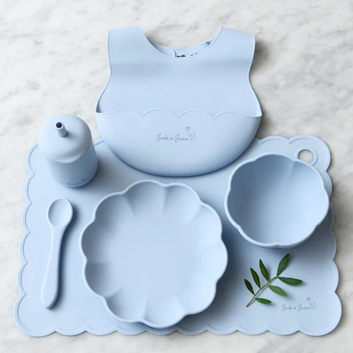 Food Grade Silicone Tableware suit Children's Dinner Plate Separator Plate Baby Bib Supplemented Food Spoon Baby Maternal and Infant Products