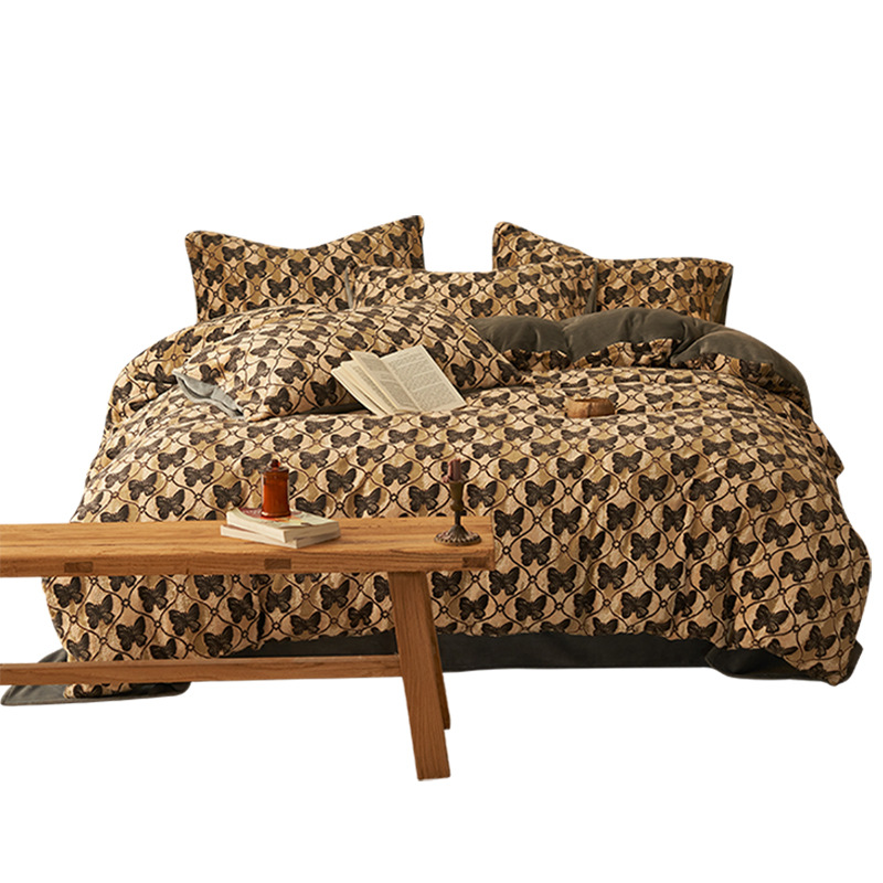 Espesado tallado de leche de lana de cuatro piezas conjunto 2025 nuevo coral lana de invierno sábanas de franela cubierta de cama