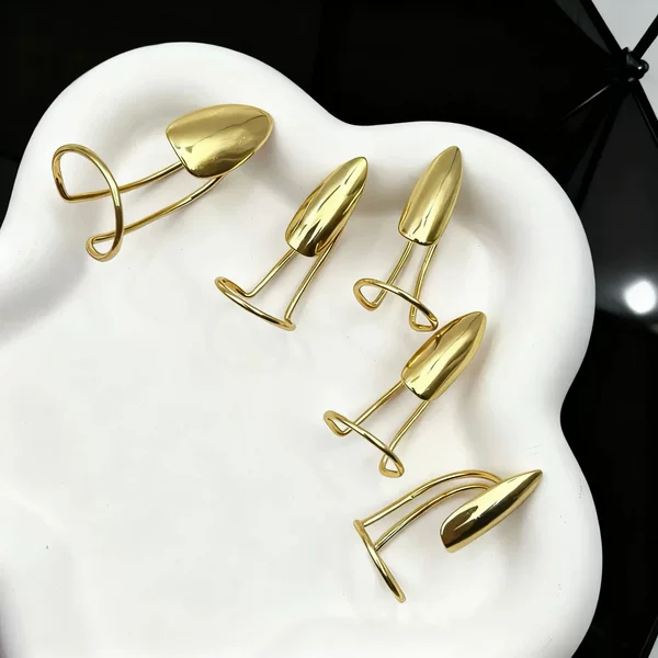 Factory Direct Supply of Metal Nail Rings, Niche Exaggerated Adjustable Wearable Nail Accessories, Wholesale Source
