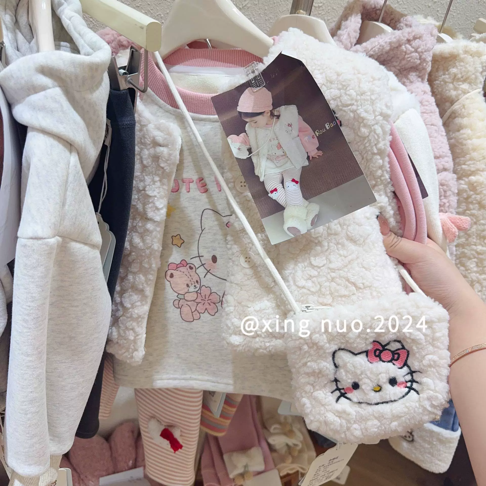 Хучжоу Чжили Детская одежда оптом оранжевый маленький семь цветов