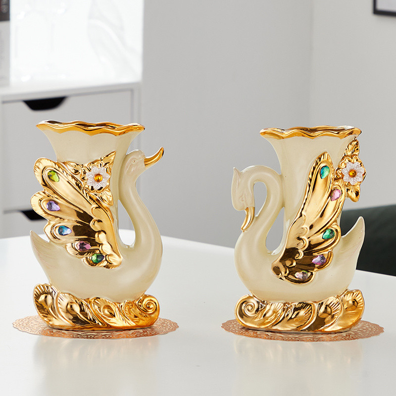 백조 꽃병 한 쌍(별도의 꽃병)