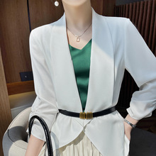 醋酸缎面白色小西装外套女夏薄款小个子休闲设计感小众七分袖西服