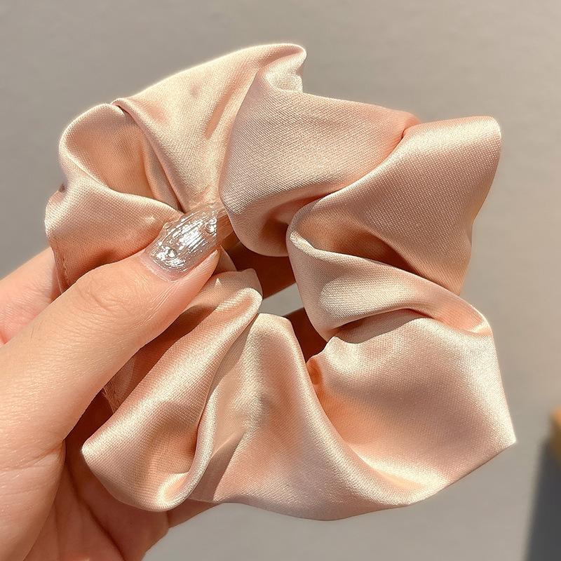 Satín coreano anillo de cabello de intestino grande mujer de moda cuerda de cabeza de alta calidad temperamento flor de cabello bola de cabello toque de cabeza