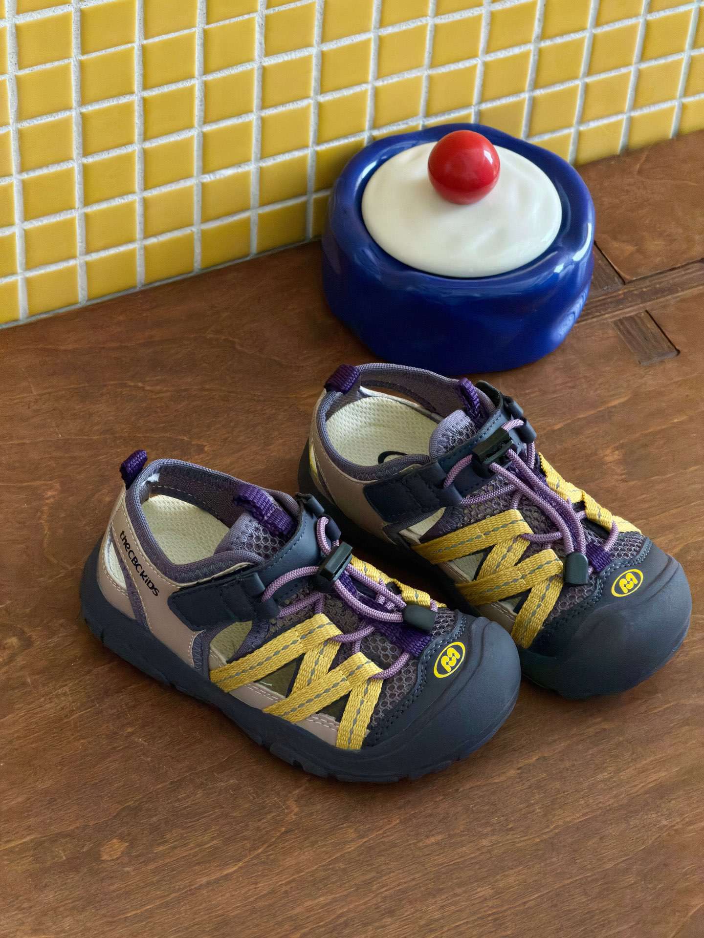 Purple golden yellow