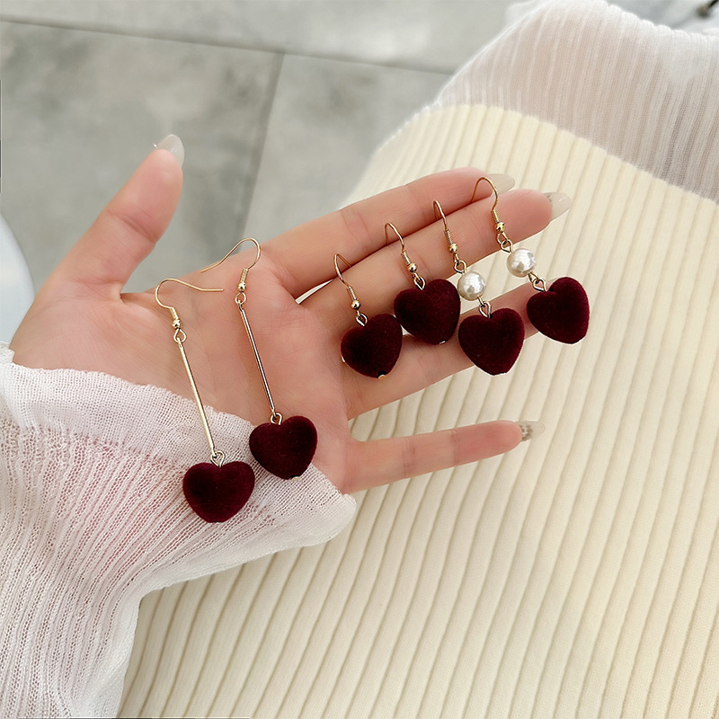 Plating Design 1 Pair Retro Heart Shape Plating Alloy Drop Earrings