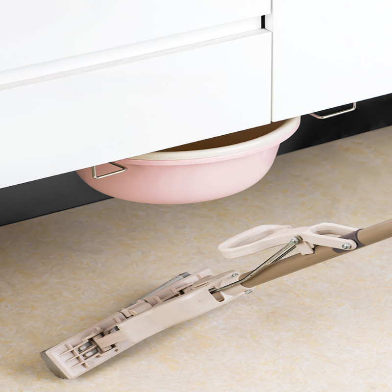 Hidden noodle racks under the bathroom cabinet under the washbasin…