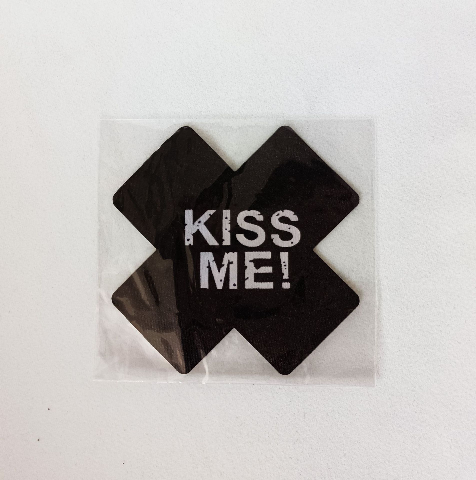 블랙 크로스 프린트 KM (간단한 장식)