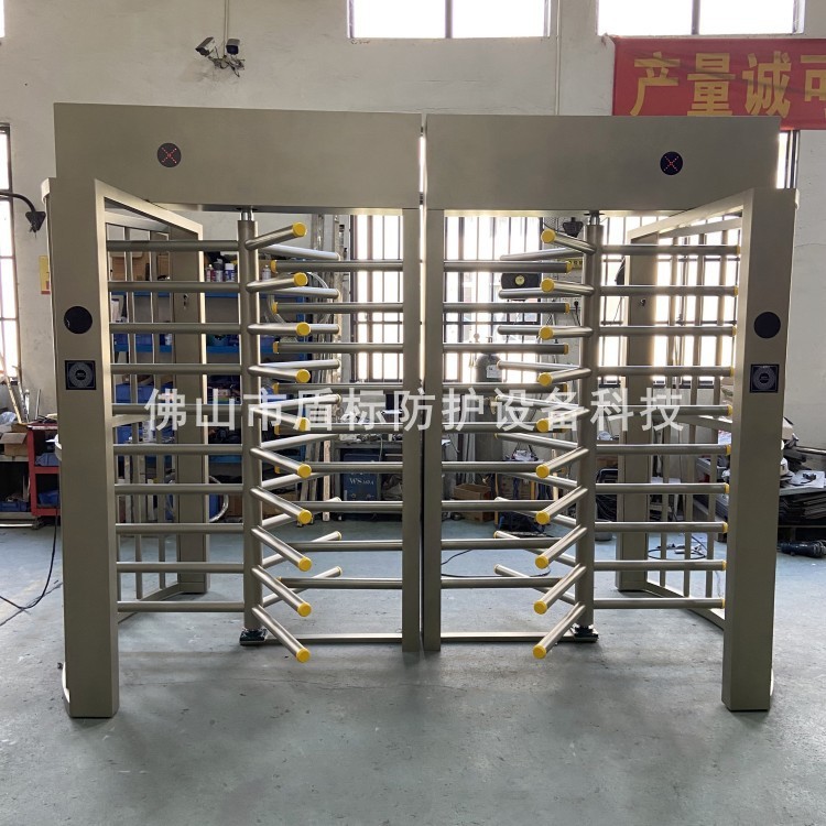 120度栅栏不锈钢烤漆旋转门 半自动手推单向栅栏转闸 成品发货