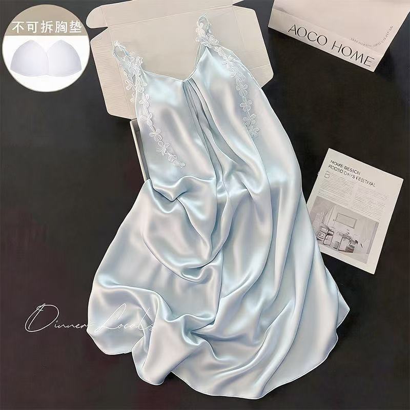 Silk summer breast pads
