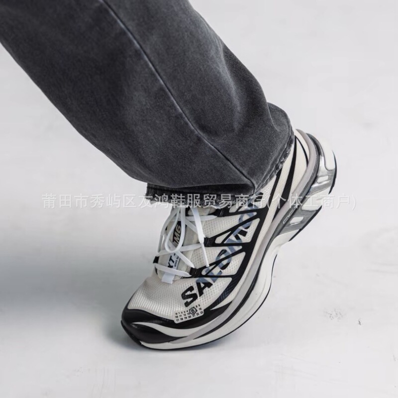 Putian Company Mm6 Maison Margiela Xt-6 Waterproof Functional Outdoor Hiking Shoes for Men and Women Running Shoes