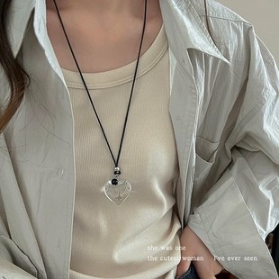 �n��С���OӋ��͸�����w���ĵ�����Ů�ٴ����ʽƤ�|�L��ë���