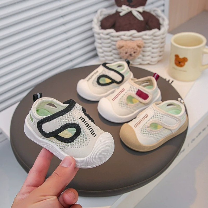 Детские туфли 2025 лето мягкая подошва нескользящие туфли для малышей мальчиков и девочек дышащие сетчатые туфли сандалии 1-2-3 года