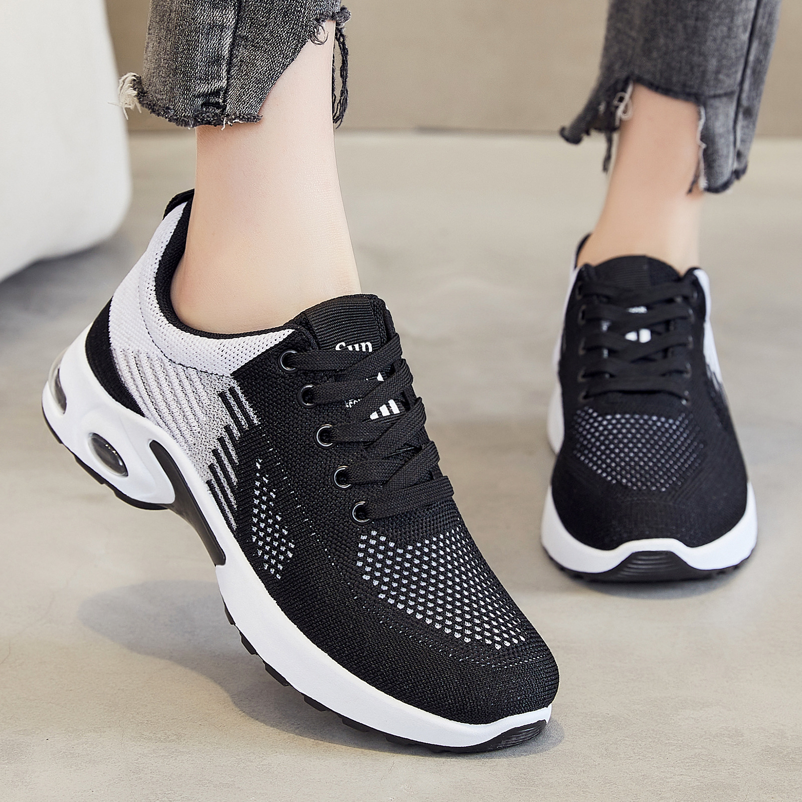 Zapatillas deportivas para mujer, estilo nuevo de primavera, malla transpirable, zapatos de mujer populares, zapatos casuales de moda, zapatillas de running transfronterizas para mujer