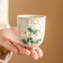 手绘幸运草小茶杯主人杯陶瓷浮雕花瓣杯个人中式功夫茶具品茗杯子