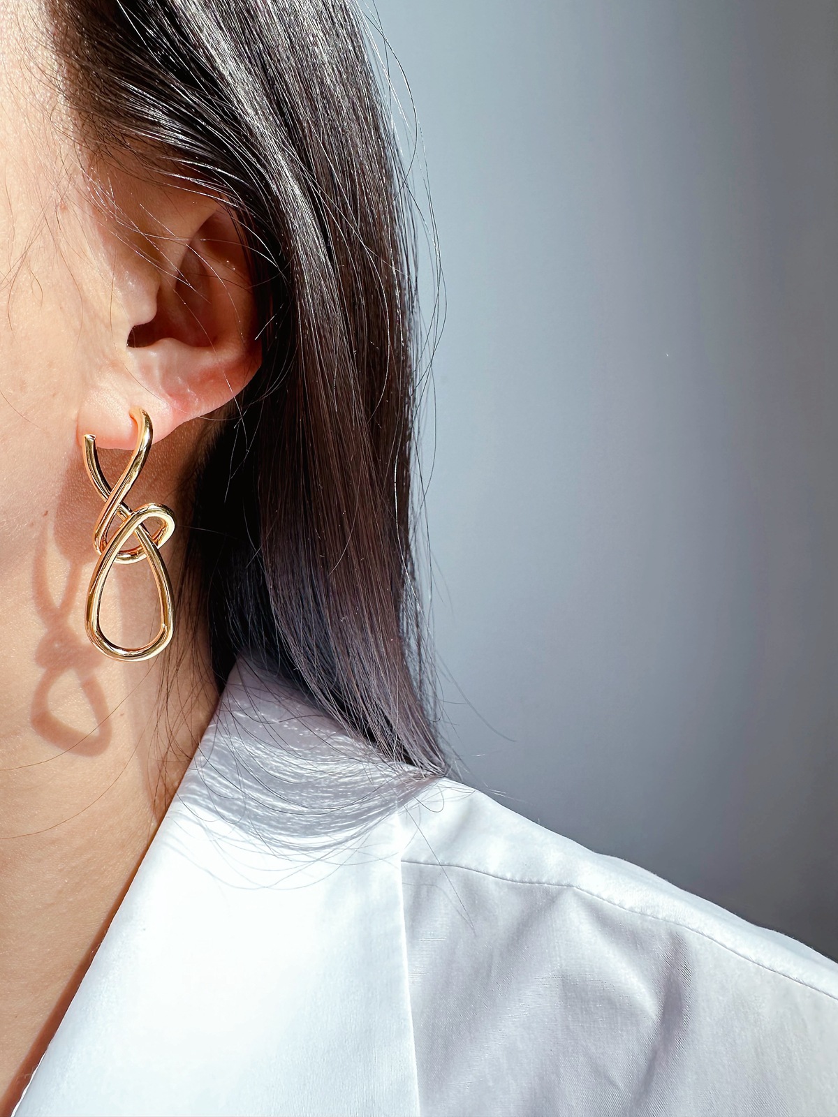 20g Weight 925 Sterling Silver Ear Needle Material 18K Gold Plated Plating Material Ear Studs Classification 1 Pair Quantity 1 Pair Exaggerated Knot Asymmetrical Brass 18K Gold Plated Ear Studs