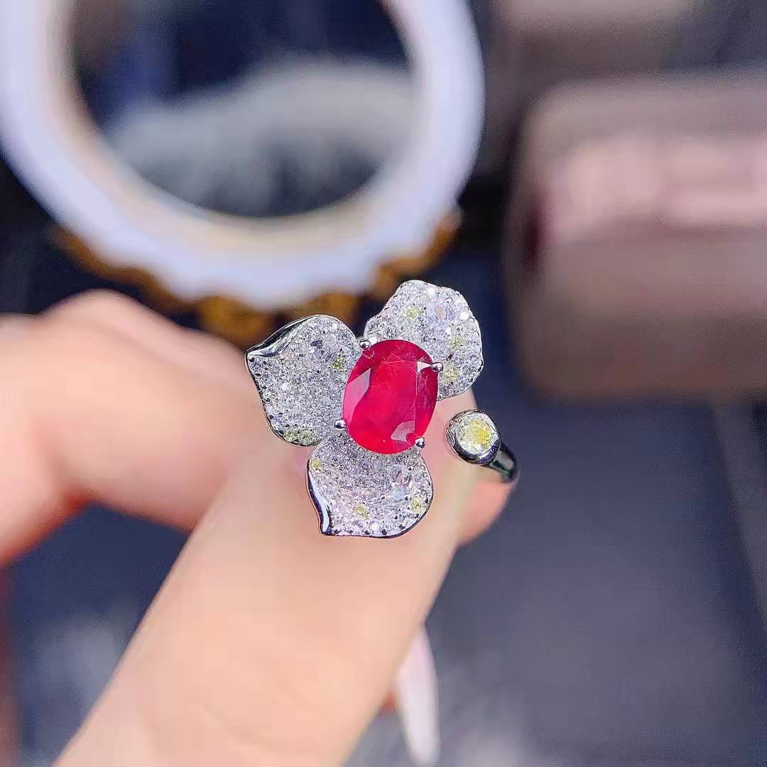 fashion copper three-leaf flower yellow diamond color treasure opening ring