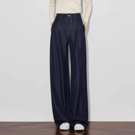 连衣裙;其他短外套;女式毛呢外套