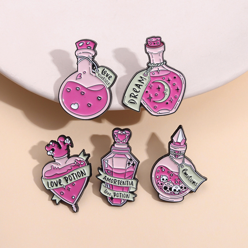 Alloy Material Cute Pin Cartoon Alloy Stoving Varnish Unisex Brooches