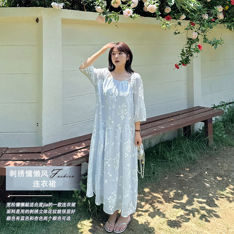双天2025夏季新款连衣裙胖妹妹大码200斤设计感刺绣连衣裙8957 双天2025夏季新款连衣裙胖妹妹大码200斤设计感刺绣连衣裙8957