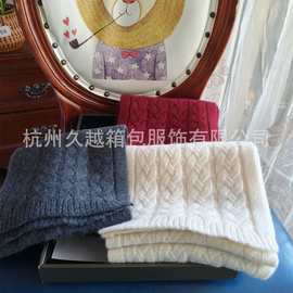 茶花黑白经典”官官新色～真丝羊毛拼色丝毛围巾披肩秋冬110新