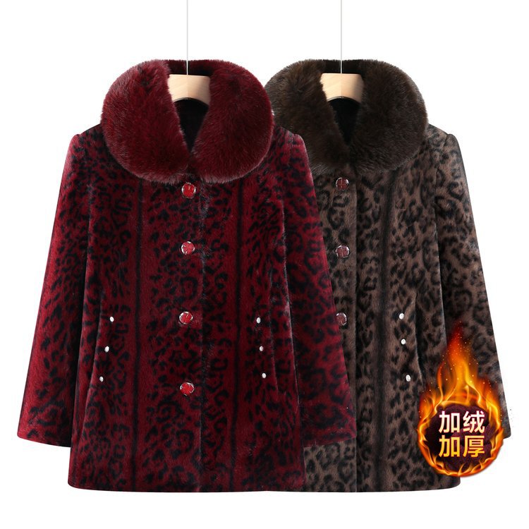 Fashionable Casual Women's Clothing for Moms, Jackets and Tops with Color Coordination, Stylish and Suitable for Daily Commuting
