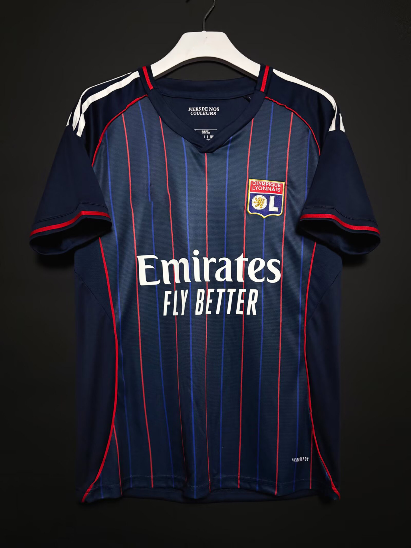 25 nuevas camisetas de fútbol Barcelona Arsenal Brasil Real Madrid Napoli Juve París Jersey al por mayor