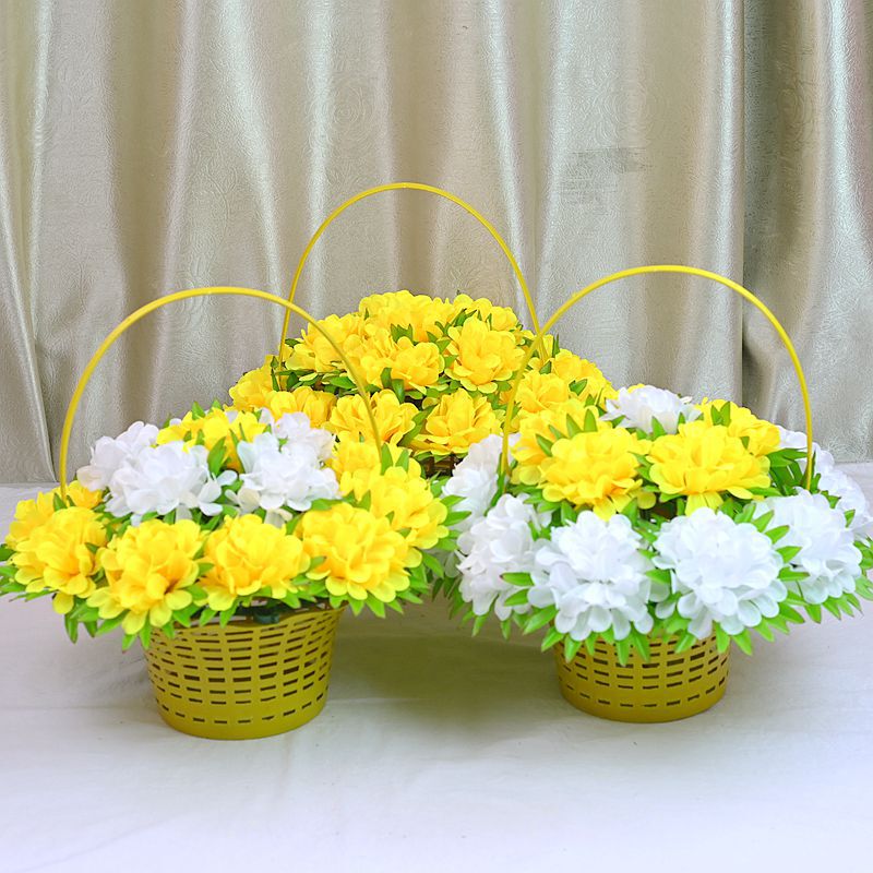 Zhaoping Factory Artificial Flowers Wholesale Silk Flower Basket Set 16 Heads Garden Chrysanthemum Basket Artificial Bouquet