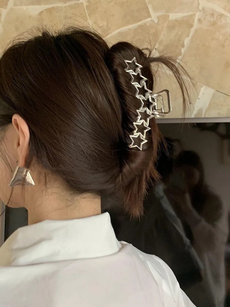 Street Occasion Alloy, Metal Material Star, Heart Shape, Fish, Shark Pattern Women'S Gender Retro Women'S Star Heart Shape Fish Alloy Metal Plating Hair Clip Hair Claws